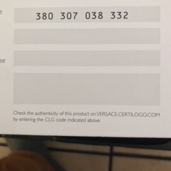 Versace - Picture 6 of 6